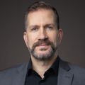 Dr. Robert Momberg